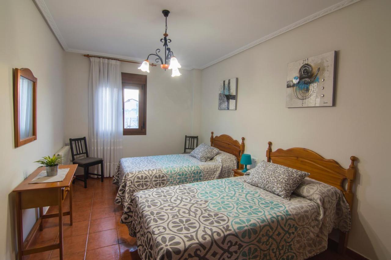 Apartamentos Rurales El Prado Pinofranqueado Extérieur photo