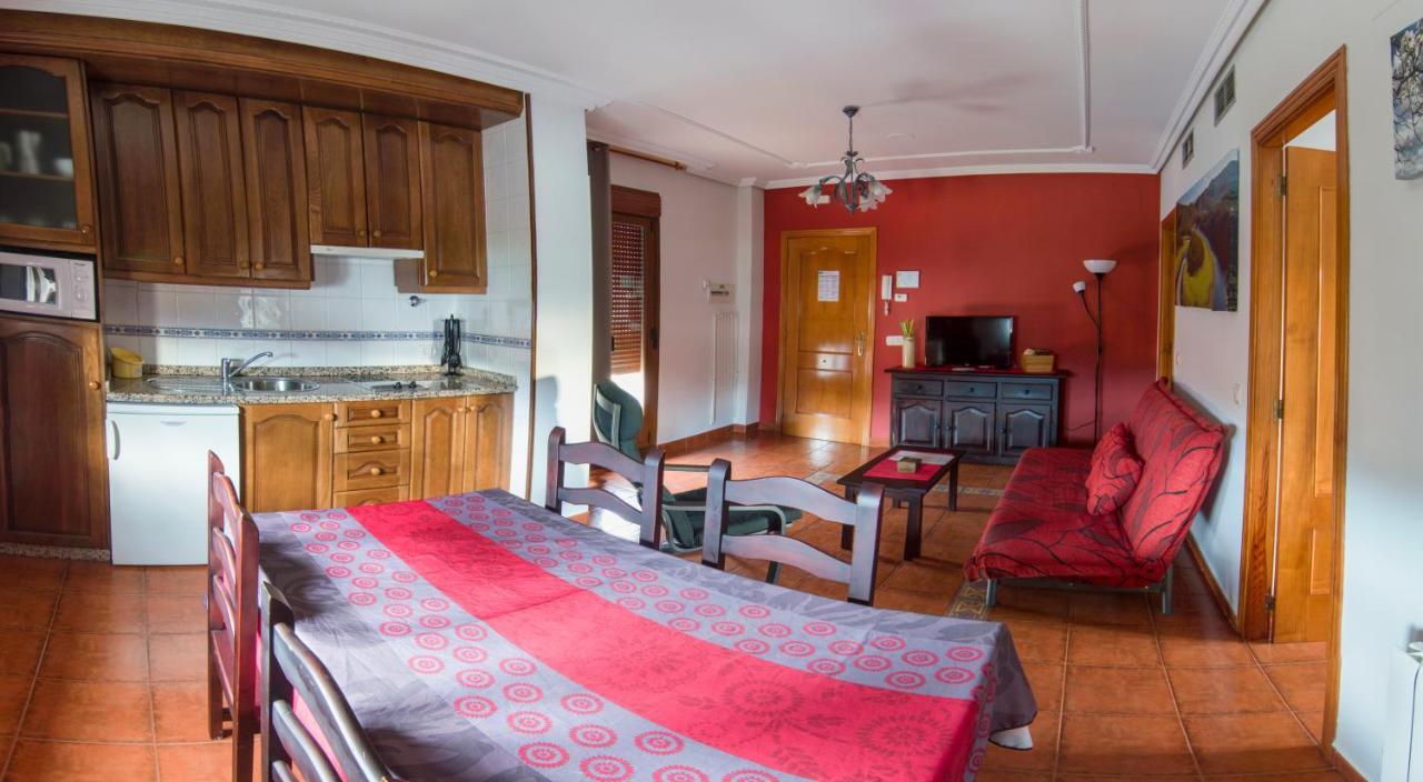 Apartamentos Rurales El Prado Pinofranqueado Extérieur photo