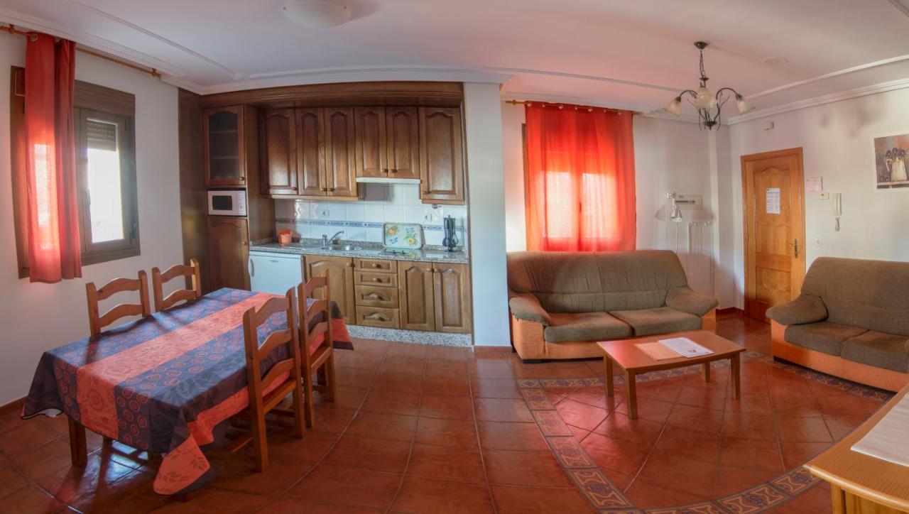 Apartamentos Rurales El Prado Pinofranqueado Extérieur photo