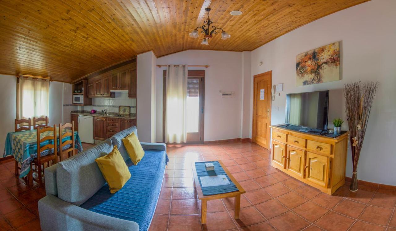 Apartamentos Rurales El Prado Pinofranqueado Extérieur photo